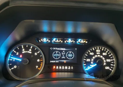 2015 Ford F150 Super Cab z USA, uszkodzony, nr VIN 1FTFX1EG5FFA36905